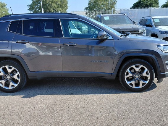 Aperçu de la photo 5 du véhicule JEEP COMPASS
