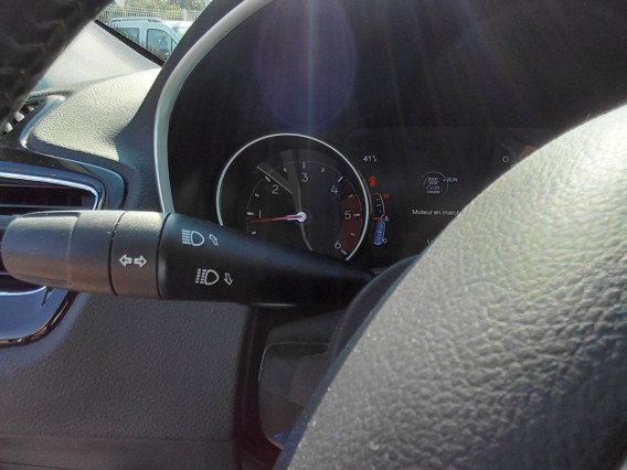 Aperçu de la photo 18 du véhicule JEEP COMPASS