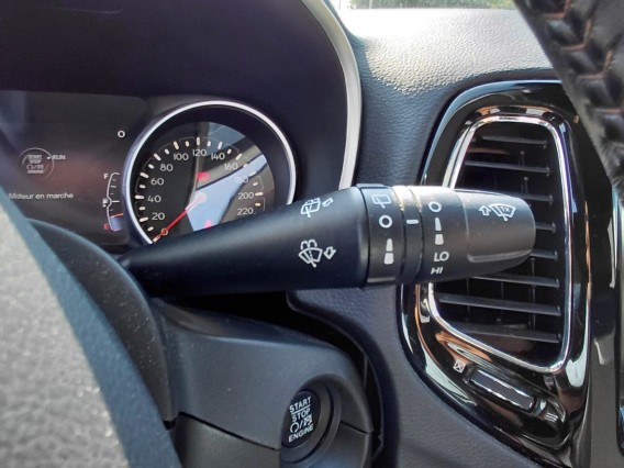 Aperçu de la photo 19 du véhicule JEEP COMPASS