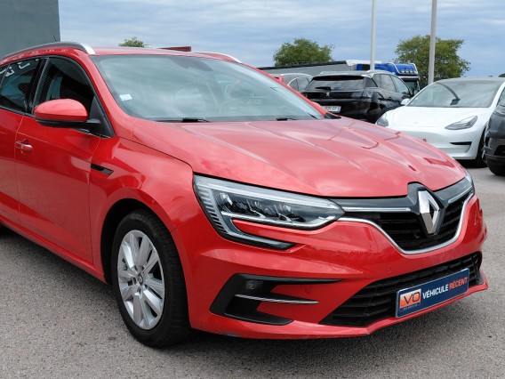 Aperçu de la photo 4 du véhicule RENAULT MEGANE IV ESTATE