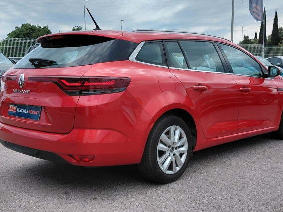 Aperçu de la photo 6 du véhicule RENAULT MEGANE IV ESTATE