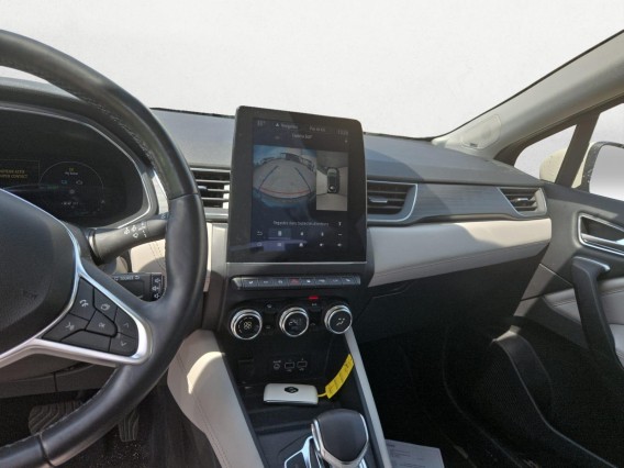 Aperçu de la photo 6 du véhicule RENAULT CAPTUR