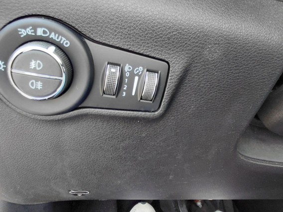 Aperçu de la photo 20 du véhicule JEEP COMPASS