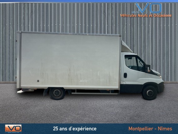 Aperçu de la photo 9 du véhicule IVECO DAILY CHASSIS CABINE