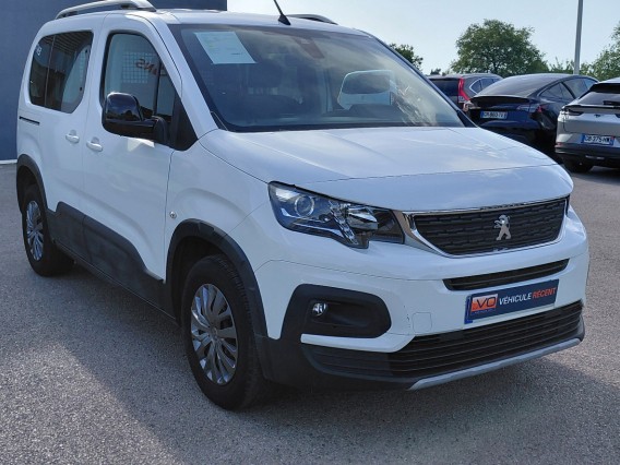 Aperçu de la photo 4 du véhicule PEUGEOT RIFTER