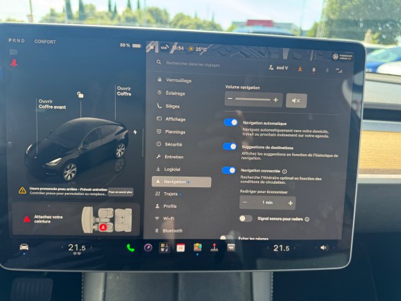 Aperçu de la photo 36 du véhicule TESLA MODEL Y