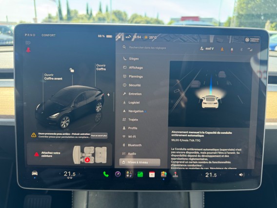 Aperçu de la photo 39 du véhicule TESLA MODEL Y