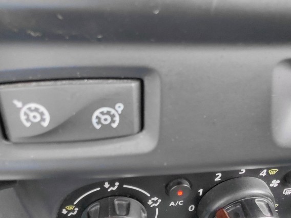 Aperçu de la photo 15 du véhicule DACIA DUSTER