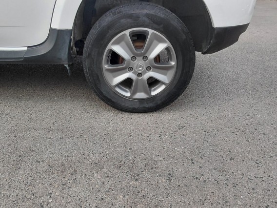 Aperçu de la photo 23 du véhicule DACIA DUSTER