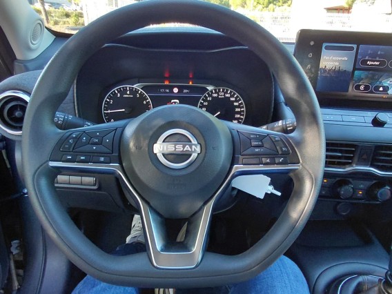 Aperçu de la photo 15 du véhicule NISSAN JUKE