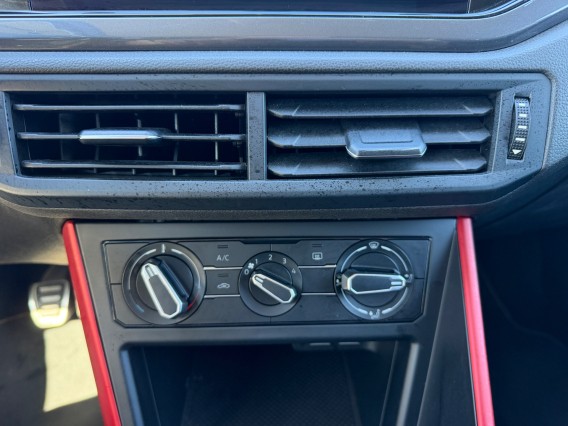 Aperçu de la photo 17 du véhicule VOLKSWAGEN POLO