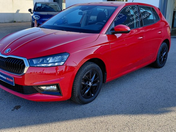Aperçu de la photo 2 du véhicule SKODA FABIA