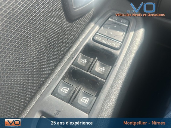 Aperçu de la photo 12 du véhicule RENAULT CLIO IV