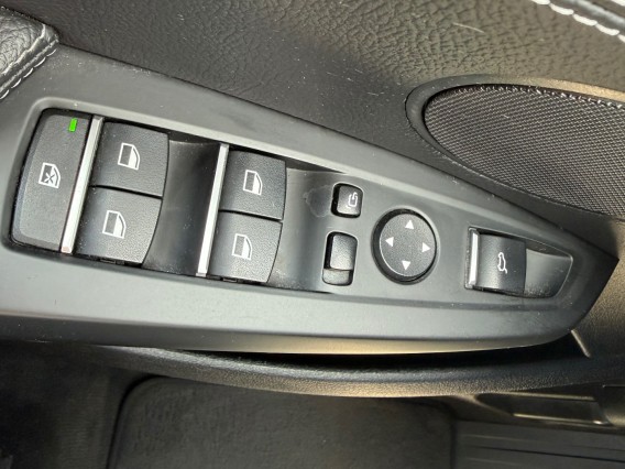 Aperçu de la photo 24 du véhicule BMW X4 F26