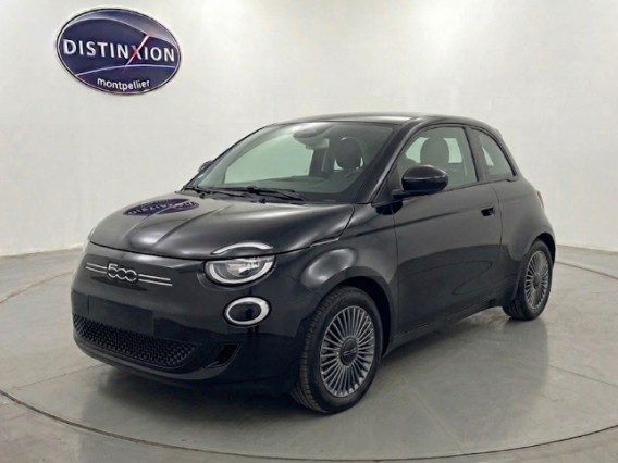 Photo du véhicule FIAT 500e BERLINE MY22 SERIE 1 STEP 1