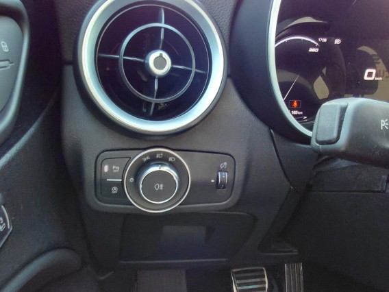 Aperçu de la photo 23 du véhicule ALFA ROMEO STELVIO