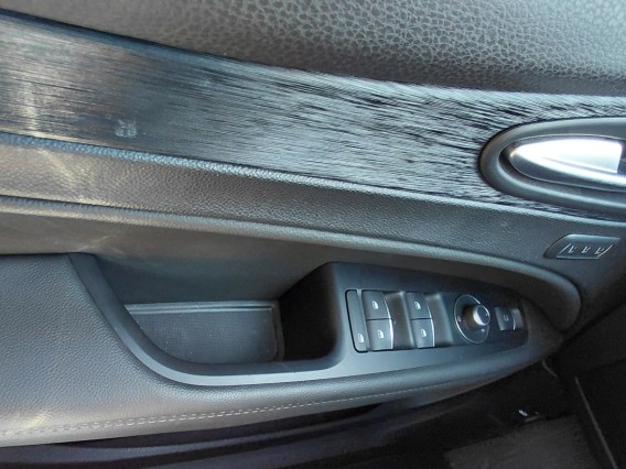 Aperçu de la photo 24 du véhicule ALFA ROMEO STELVIO