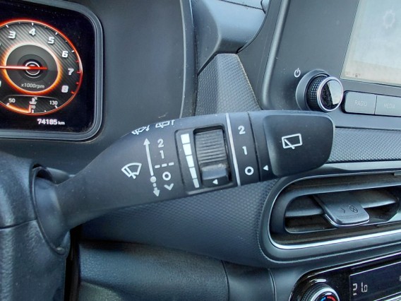 Aperçu de la photo 32 du véhicule HYUNDAI KONA