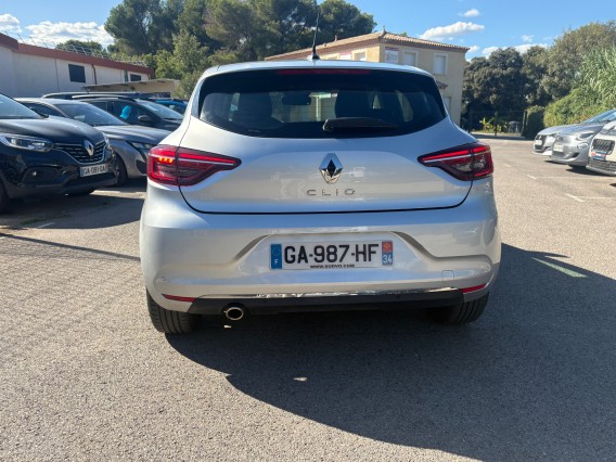 Aperçu de la photo 4 du véhicule RENAULT CLIO V