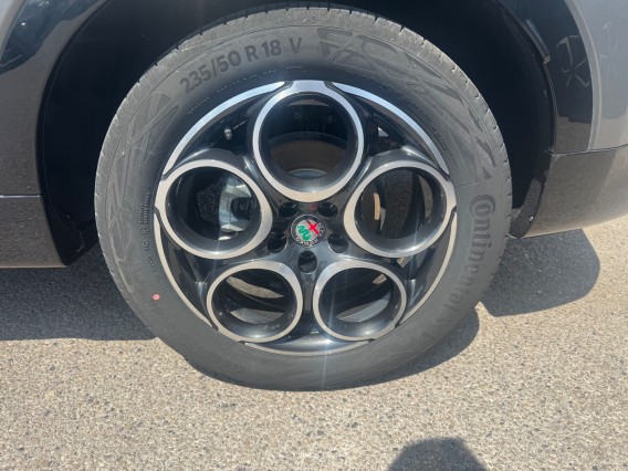 Aperçu de la photo 13 du véhicule ALFA ROMEO TONALE