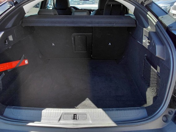 Aperçu de la photo 34 du véhicule PEUGEOT 408
