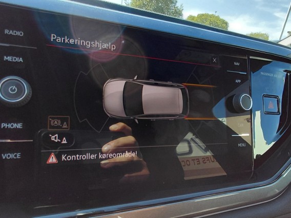Aperçu de la photo 15 du véhicule VOLKSWAGEN POLO