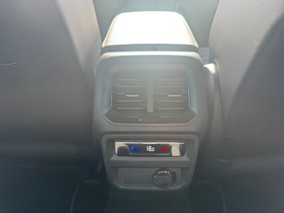 Aperçu de la photo 21 du véhicule VOLKSWAGEN TIGUAN