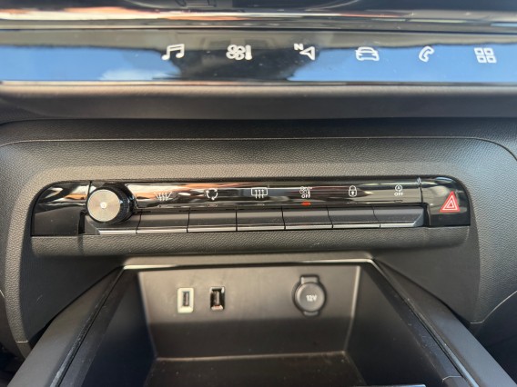 Aperçu de la photo 18 du véhicule CITROEN C5 AIRCROSS