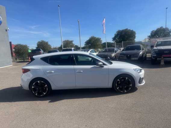 Aperçu de la photo 5 du véhicule CUPRA LEON