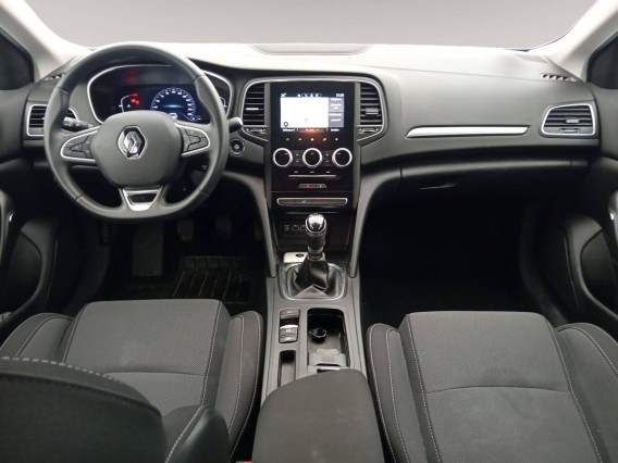 Aperçu de la photo 11 du véhicule RENAULT MEGANE IV BERLINE