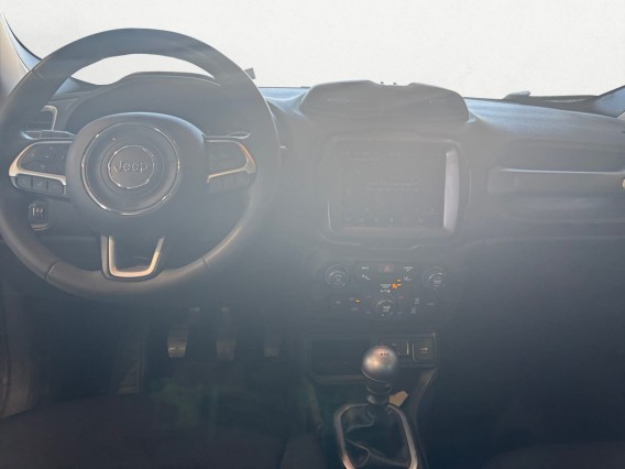 Aperçu de la photo 6 du véhicule JEEP RENEGADE