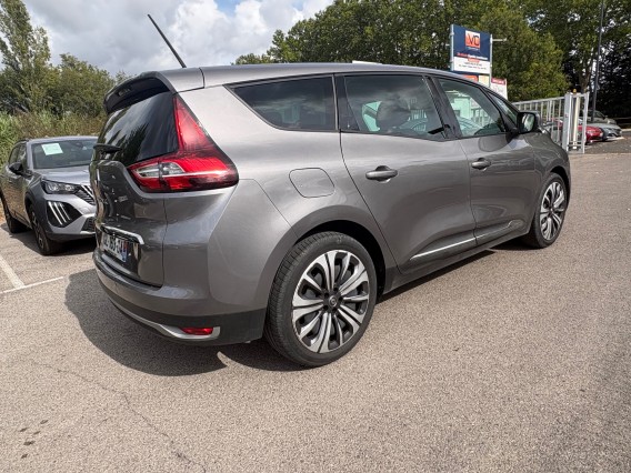 Aperçu de la photo 12 du véhicule RENAULT GRAND SCENIC IV