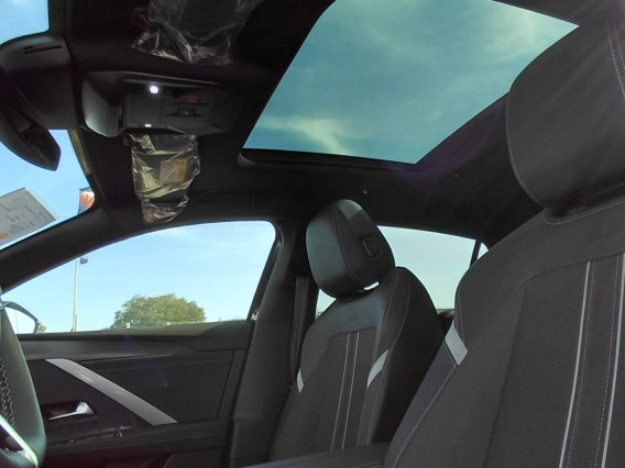 Aperçu de la photo 23 du véhicule OPEL ASTRA