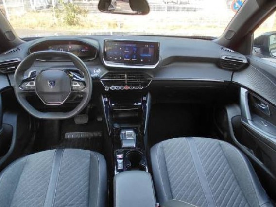 Aperçu de la photo 10 du véhicule PEUGEOT 2008