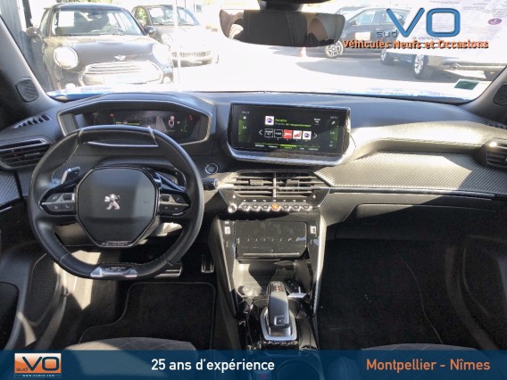 Aperçu de la photo 10 du véhicule PEUGEOT 2008