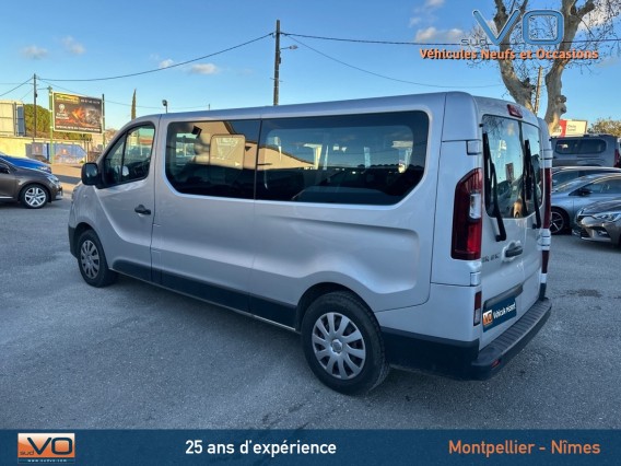 Aperçu de la photo 32 du véhicule RENAULT TRAFIC COMBI