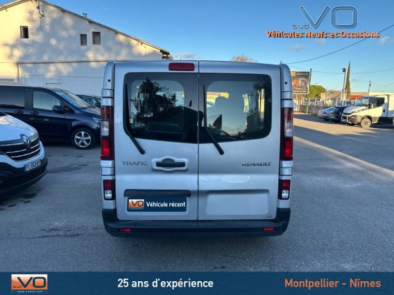 Aperçu de la photo 33 du véhicule RENAULT TRAFIC COMBI