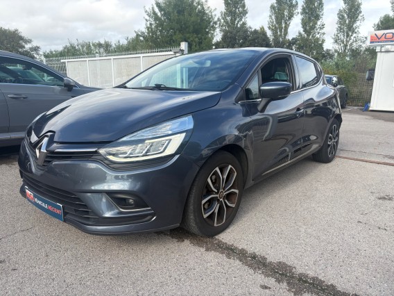 Aperçu de la photo 2 du véhicule RENAULT CLIO IV
