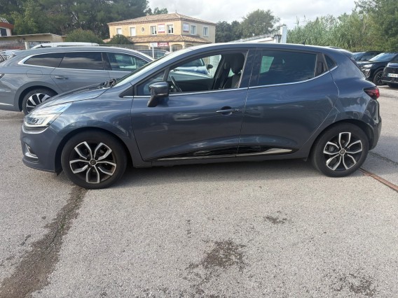 Aperçu de la photo 4 du véhicule RENAULT CLIO IV