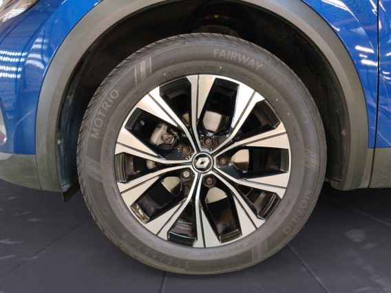 Aperçu de la photo 4 du véhicule RENAULT CAPTUR