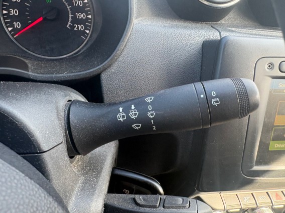 Aperçu de la photo 14 du véhicule DACIA DUSTER
