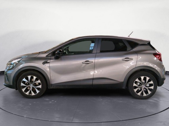 Aperçu de la photo 2 du véhicule RENAULT CAPTUR
