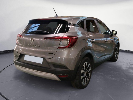 Aperçu de la photo 5 du véhicule RENAULT CAPTUR