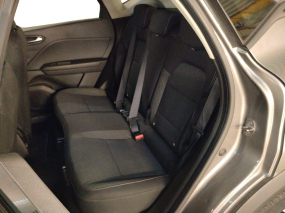 Aperçu de la photo 8 du véhicule RENAULT CAPTUR