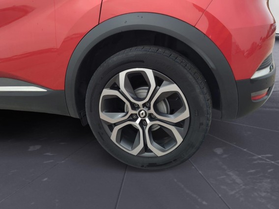 Aperçu de la photo 16 du véhicule RENAULT CAPTUR