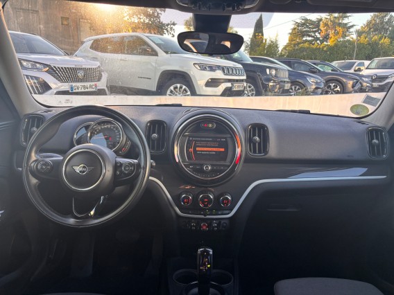 Aperçu de la photo 11 du véhicule MINI COUNTRYMAN F60 LCI