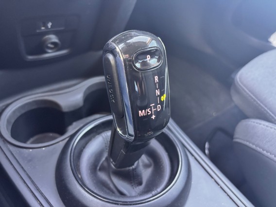 Aperçu de la photo 23 du véhicule MINI COUNTRYMAN F60 LCI