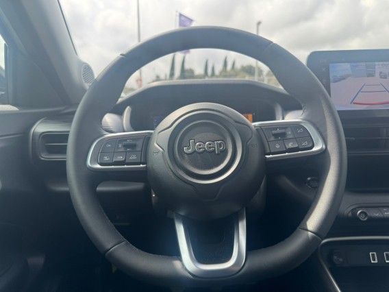 Aperçu de la photo 16 du véhicule JEEP AVENGER