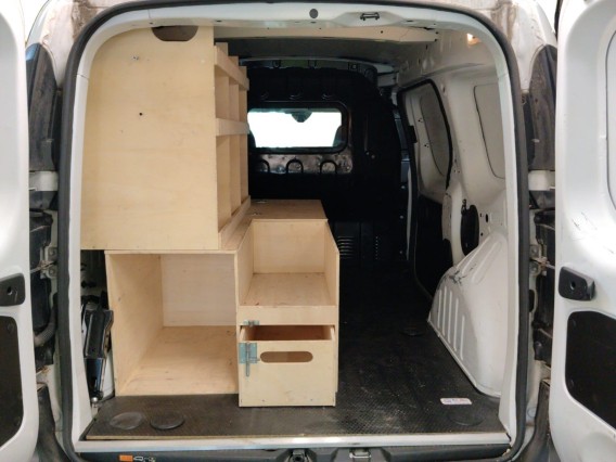 Aperçu de la photo 5 du véhicule RENAULT EXPRESS VAN
