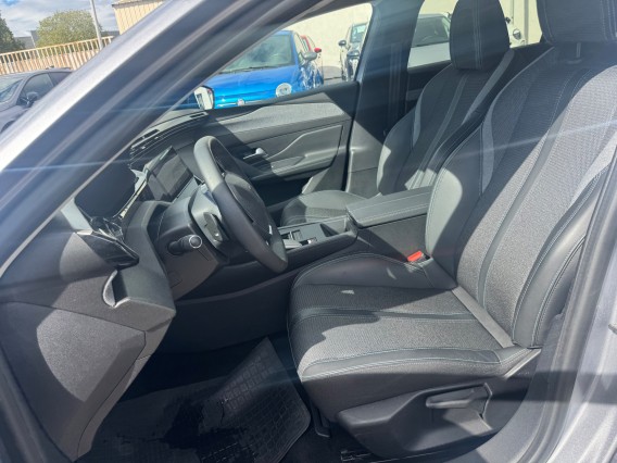Aperçu de la photo 15 du véhicule PEUGEOT 308